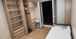 TOULOUSE RANGUEIL- A LOUER Studio Meublée 600€ charges comprises. Avec parking et jardin.