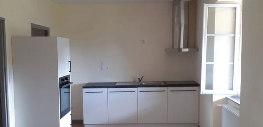 THIZY-LES-BOURGS – A LOUER T2 de 62m² 400€