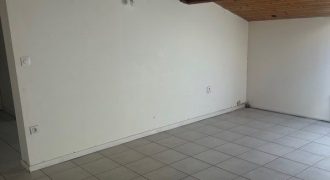 BRAX – A LOUER T2 de 55m². Loyer: 650€