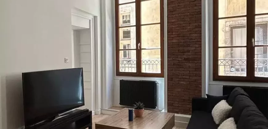 LYON 5E – A LOUER T3 de 50m². Loyer: 1300€