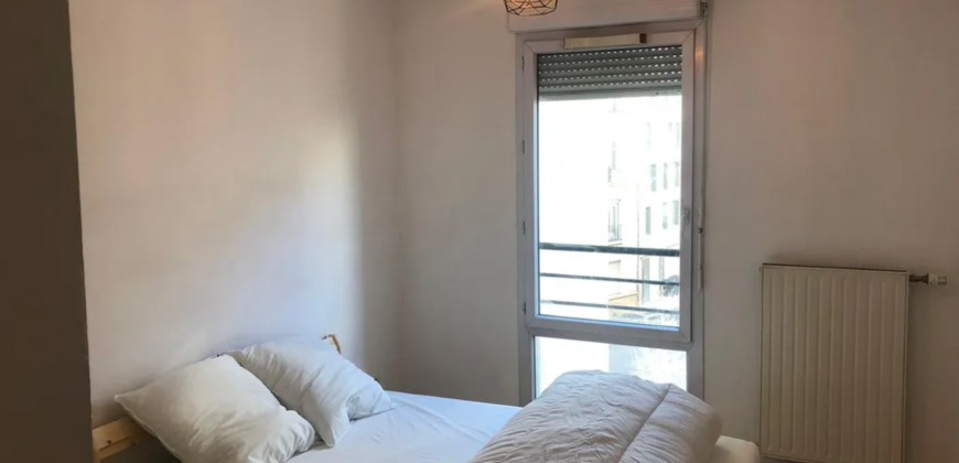 VILLEURBANNE T3 64m² 1100€ avec balcon et garage