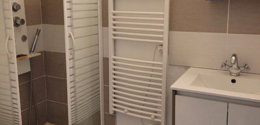 REVEL – A LOUER 4 Pièces. Loyer: 580€ cc
