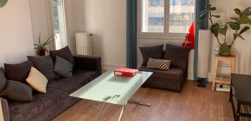 TOULOUSE RANGUEIL – A LOUER Chambre 440€ cc. Avec place de Parking et Balcon.