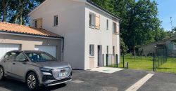 Maison – T5 – SAINT-MICHEL-DE-RIEUFRET – 1090€ cc