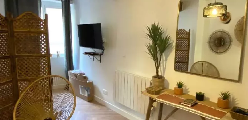 TOULOUSE QUARTIER CAPITOL – A LOUER Studio de 23m². Loyer: 900€