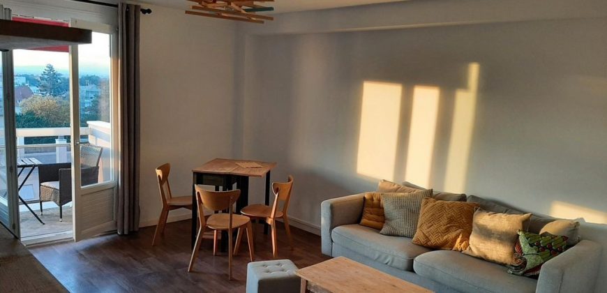 Appartement – T3 – SAINTE-FOY-LÈS-LYON – 1100€ cc avec parking