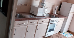 BRON T2 1100€ CC avec jardin