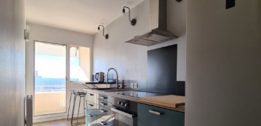 BORDEAUX MERIADECK T2 1300€ CC