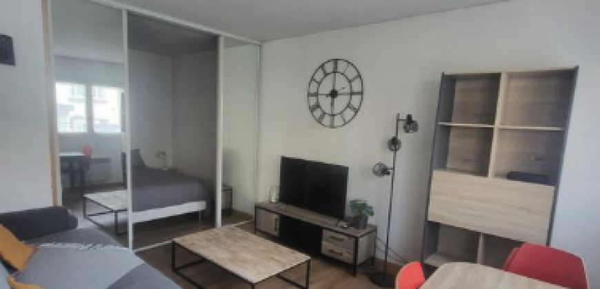 MÉRIGNAC – A LOUER T1 Bis de 35m². Loyer: 750€