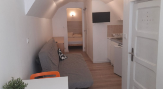 LA CIOTAT – A LOUER Studio Loyer: 400€ HC