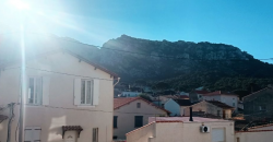 Appartement T2 MARSEILLE 8E ARRONDISSEMENT 890€