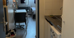 LYON 8E ARRONDISSEMENT – A LOUER Studio de 18m². Loyer: 270€