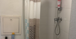 LYON 8E ARRONDISSEMENT – A LOUER Studio de 18m². Loyer: 270€