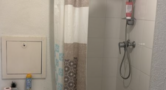 LYON 8E ARRONDISSEMENT – A LOUER Studio de 18m². Loyer: 270€
