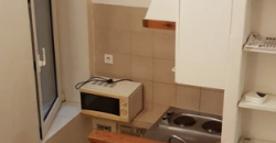 Appartement – Studio – AIX-EN-PROVENCE – LOYER  400€ CC