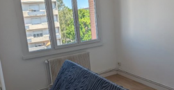 VILLEURBANNE T3 860€ CC avec balcon