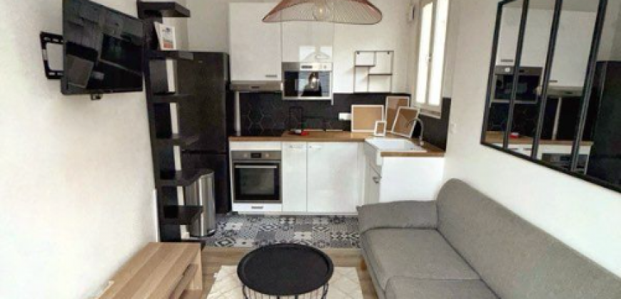 Appartement T2 PARIS 16E ARRONDISSEMENT 1700€