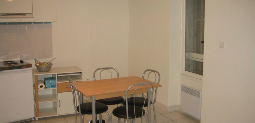 Appartement – Studio – MARSEILLE 15E ARRONDISSEMENT – 450