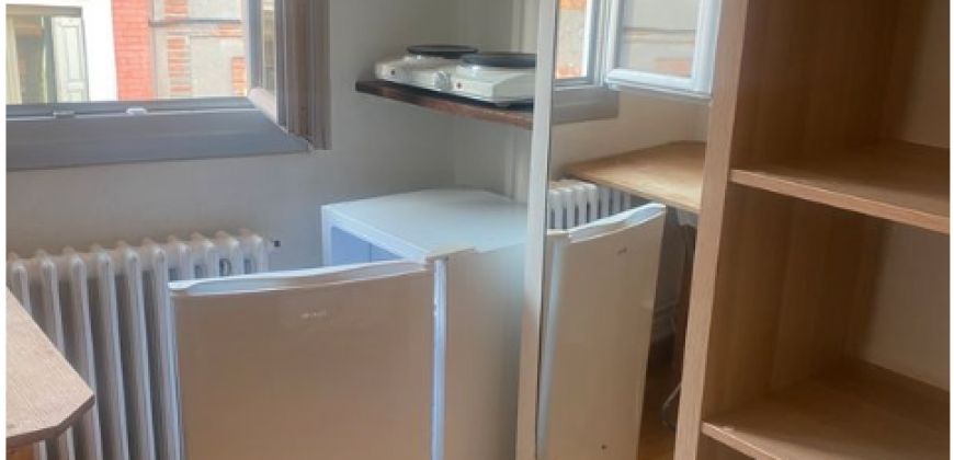 Appartement – Studio – TOULOUSE – 400 € CHARGES COMPRISES