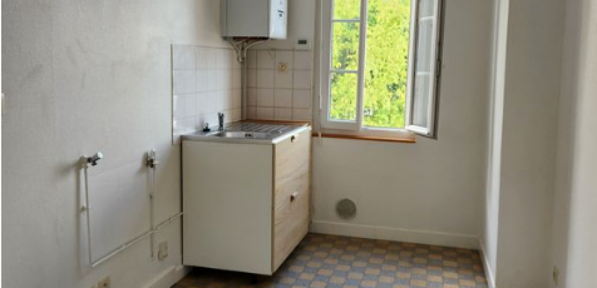 Appartement – T3 – BORDEAUX – 742€ CC