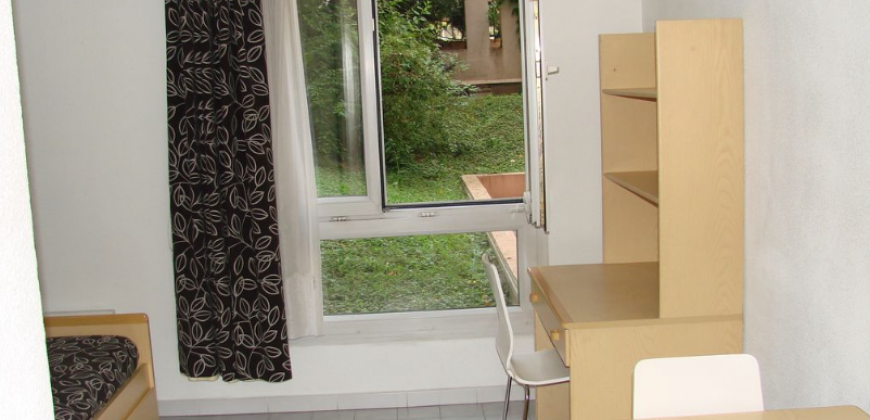 LYON 7E ARRONDISSEMENT – A LOUER Studio de 18m². Loyer: 510€