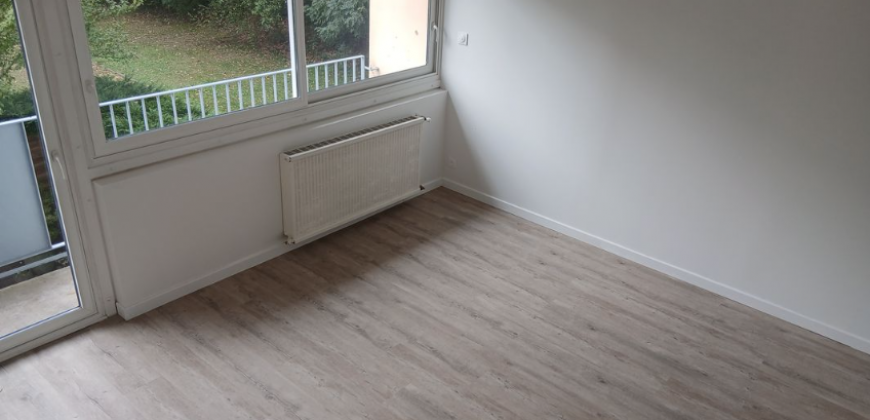 PESSAC – A LOUER T4 de 65m². Loyer: 970€ CC