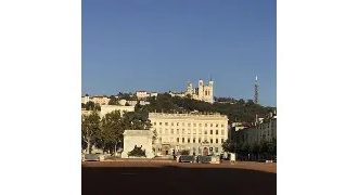 Appartement T3 -LYON8-1500€ cc