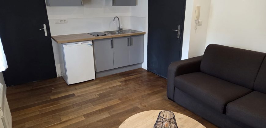 Appartement-Studio-BORDEAUX-690€