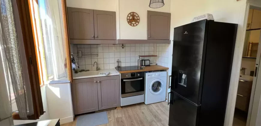 LYON 3E ARRONDISSEMENT – A LOUER Studio de 39m².  Loyer: 750€ !