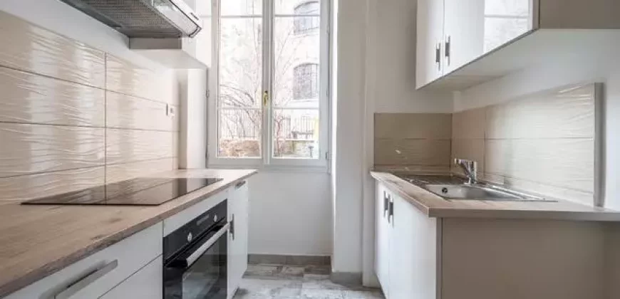VILLEURBANNE – A LOUER T2 de 45m². Loyer: 800€