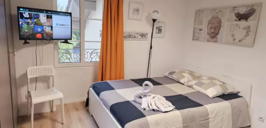 SAINT-SYMPHORIEN-D’OZON – A LOUER Studio de 25m². Loyer: 799€