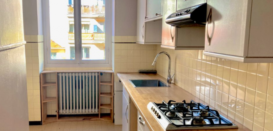 NICE – A LOUER T3 de 74m². Loyer: 1250€