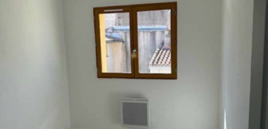 MARTIGUES Quartier Jonquières – A LOUER T3 de 48m². Loyer: 800€
