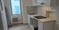 MARSEILLE 2E ARRONDISSEMENT Quartier Grands Carmes- A LOUER 3 pièces. Loyer: 800€