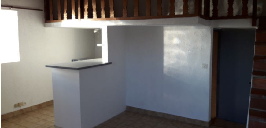 Appartement – Studio – AIX-EN-PROVENCE – 600