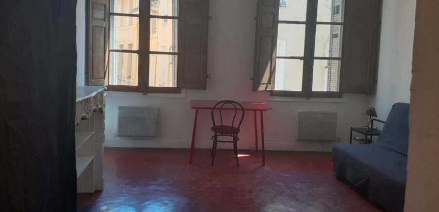 Appartement – Studio – AIX-EN-PROVENCE – 685