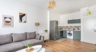 Maison – T2 – MARSEILLE 5E ARRONDISSEMENT – 830