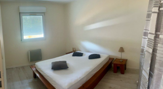 TOURNEUFEUILLE – A LOUER T2 de 48m²  avec une terrasse.