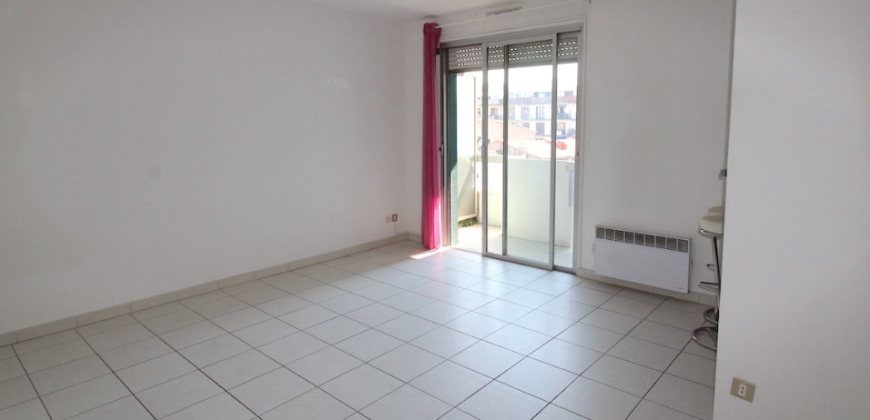 Appartement – Studio – MARSEILLE 6E ARRONDISSEMENT – 640