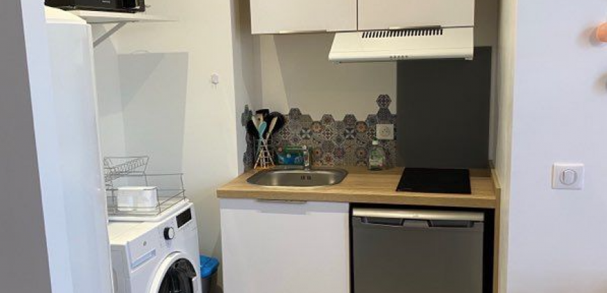 LIBOURNE – A LOUER T1 de 46m². Loyer: 520€