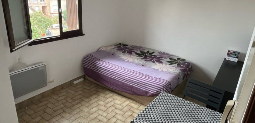 SEYSSES – A LOUER T1 de 18m². Loyer: 284€