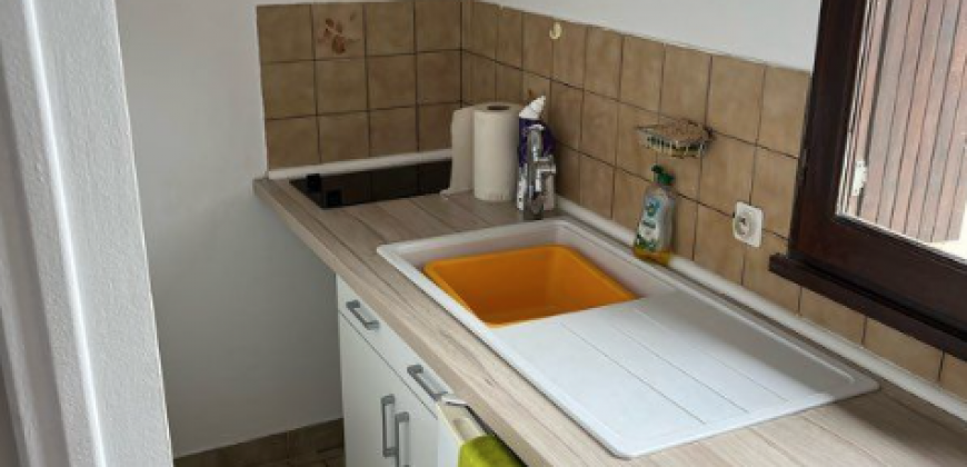 SEYSSES – A LOUER T1 de 18m². Loyer: 284€