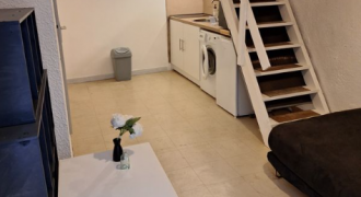 AIX-EN-PROVENCE – A LOUER Studio de 17m². Loyer: 530€