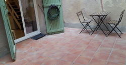 AIX-EN-PROVENCE – A LOUER Studio de 17m². Loyer: 530€