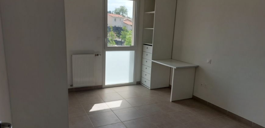 QUINT-FONSEGRIVES – A LOUER T2 de 43m². Loyer: 570€
