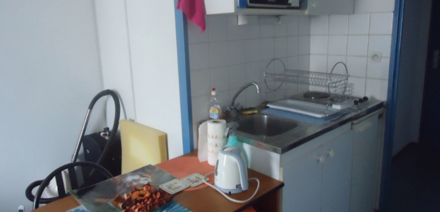 VILLEURBANNE – A LOUER Studio de 19m². Loyer: 435€