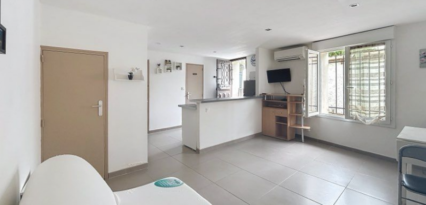 Appartement – Studio – MARSEILLE 8E ARRONDISSEMENT – 700