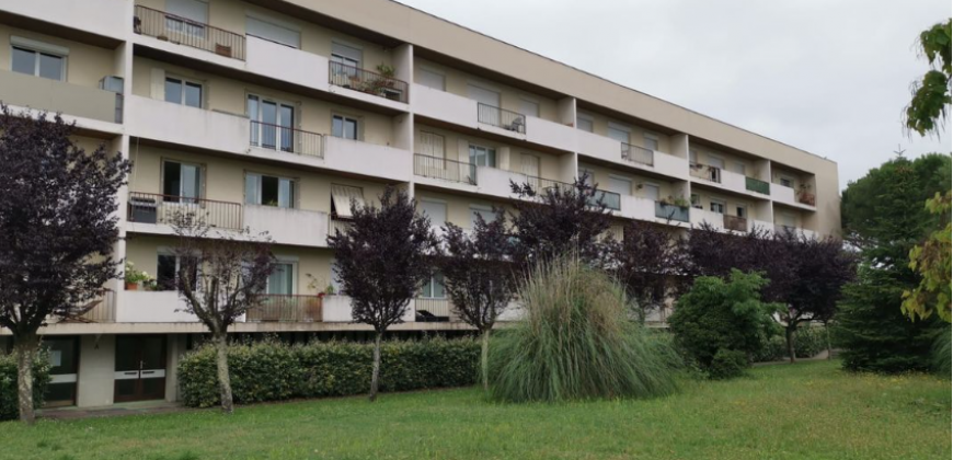 PESSAC – A LOUER T3 de 68m² Loyer: 890€