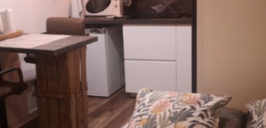 Appartement – Studio – AIX-EN-PROVENCE – 550