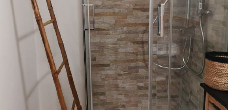 Appartement – Studio – AIX-EN-PROVENCE – 550